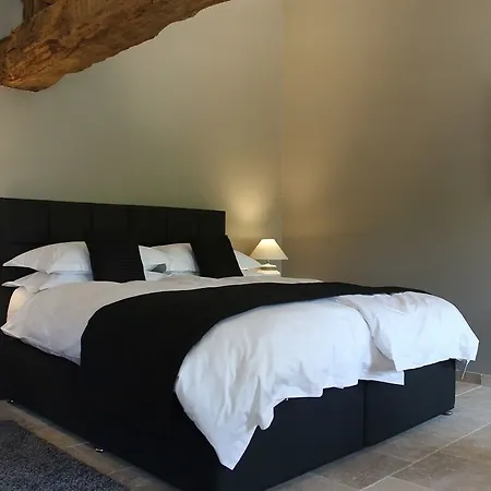 Chateau Mont D'onel Bed & Breakfast