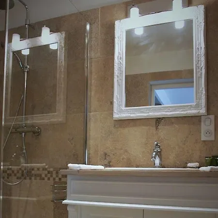 Chateau Mont D'onel Bed & Breakfast Couze-et-Saint-Front
